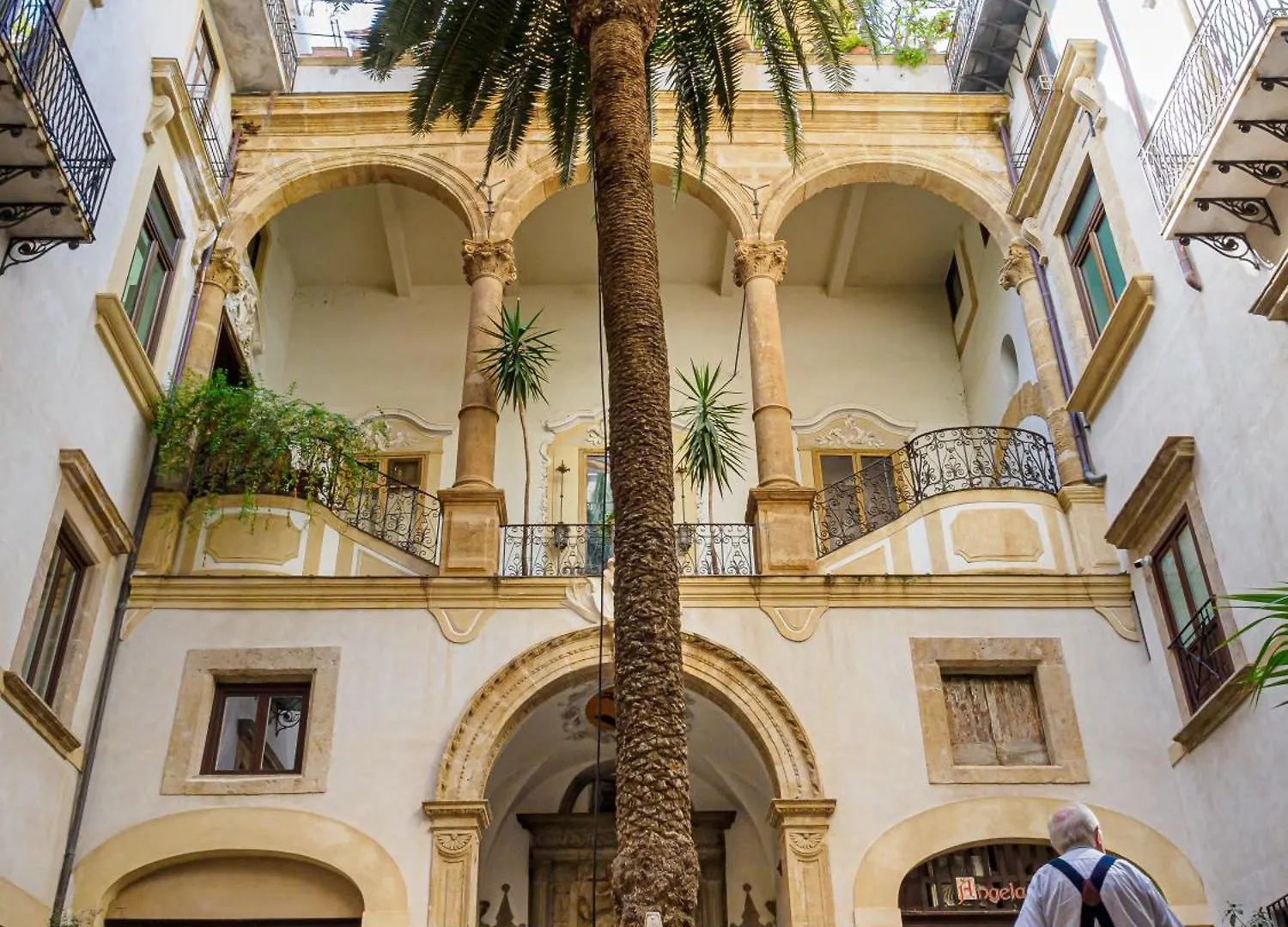 팔레르모 Palazzo Santa Ninfa - Luxury Mansion 아파트 이탈리아